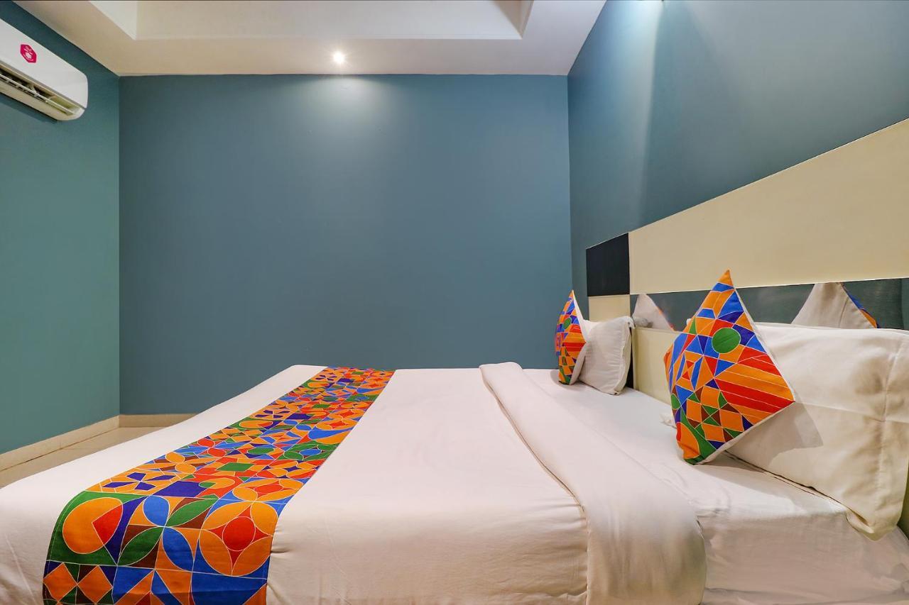 Fabhotel Church House Rohini デリー エクステリア 写真