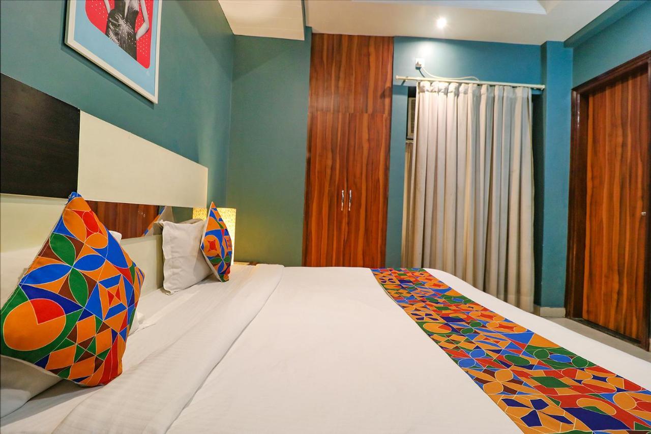 Fabhotel Church House Rohini デリー エクステリア 写真